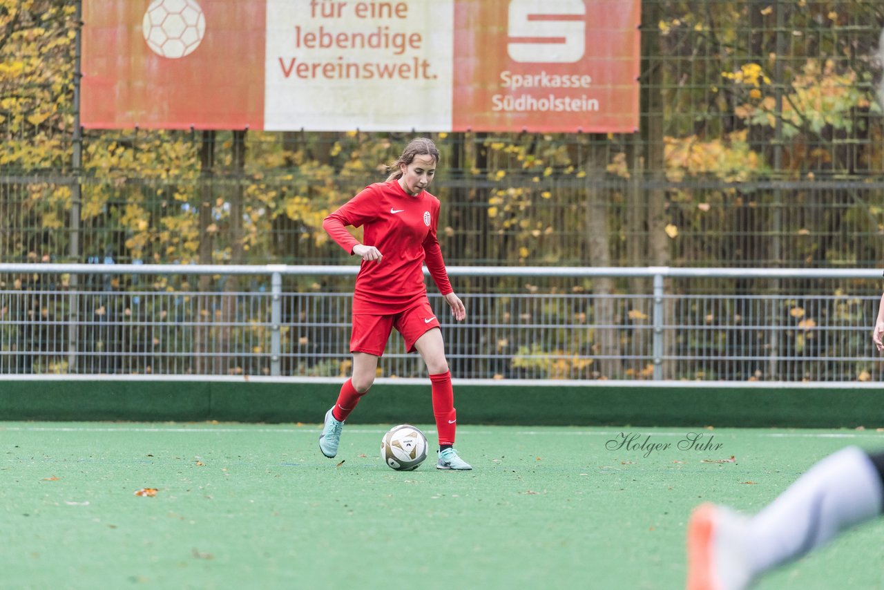 Bild 146 - wCJ VfL Pinneberg - Eimsbuettler TV : Ergebnis: 0:3